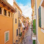Apartamento Luminoso Y Proximo Al Mar En El Casco Historico De La Ciudad